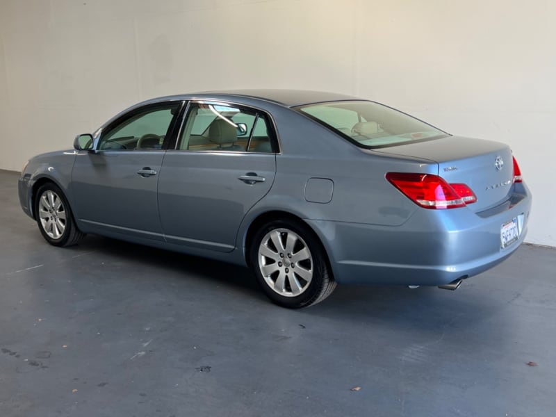 Toyota Avalon 2007 price Recently Sold