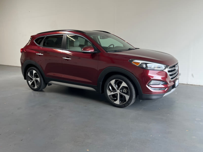 Hyundai Tucson 2017 price $16,580