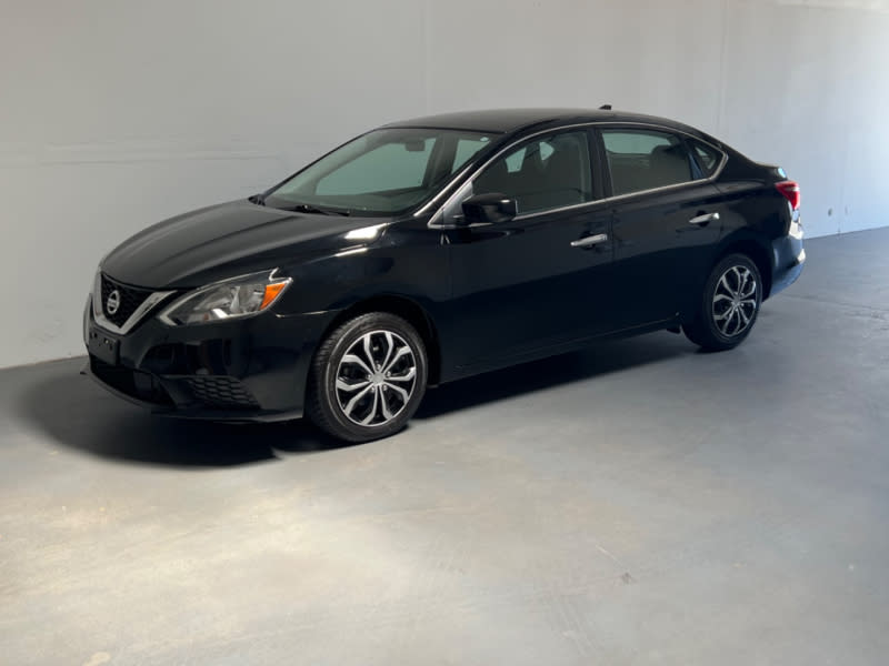 Nissan Sentra 2019 price $13,800