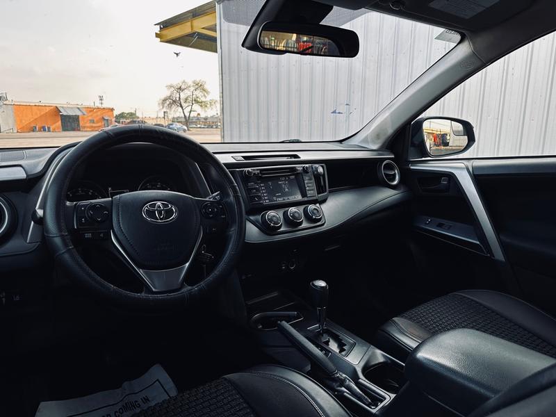 TOYOTA RAV4 2017 price $17,588