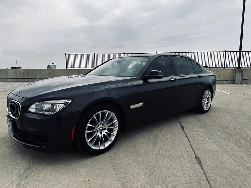 BMW 750 2015 price $20,988