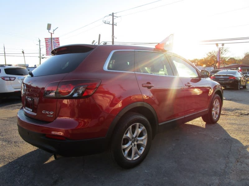 Mazda CX-9 2015 price $6,995