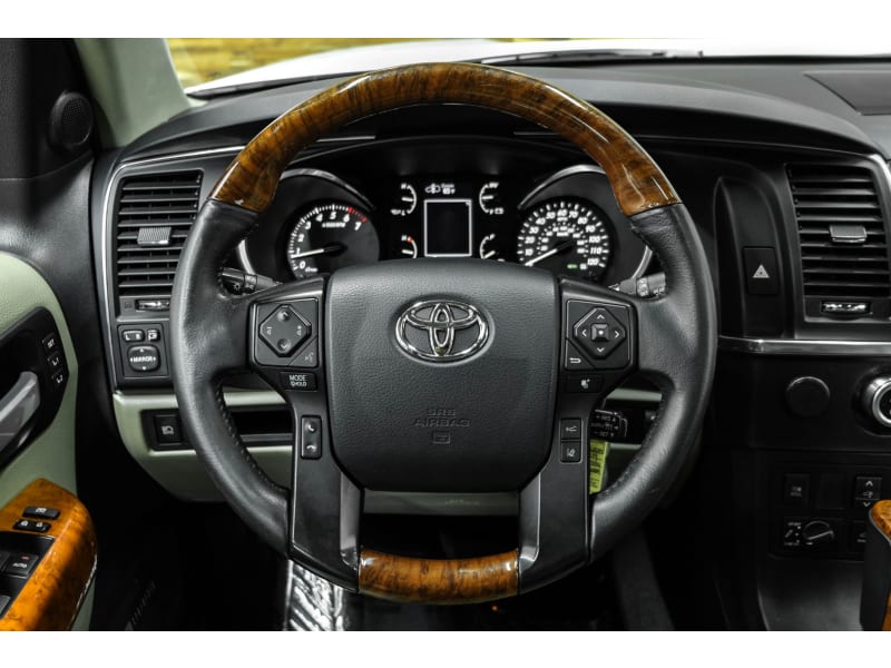 Toyota Sequoia 2019 price $41,491