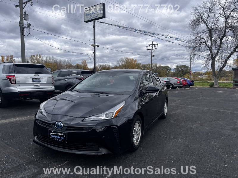 Toyota Prius 2019 price $14,999