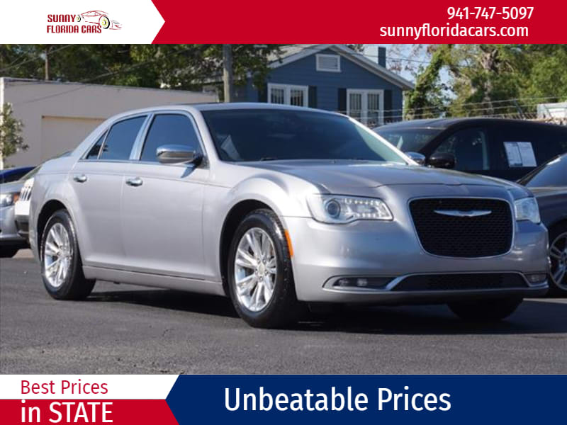 Chrysler 300 2016 price $15,995