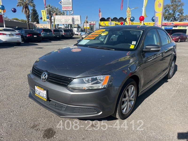 Volkswagen Jetta 2011 price Call for Pricing.