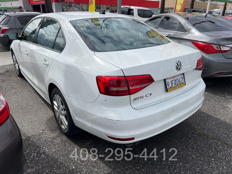 Volkswagen Jetta 2015 price Call for Pricing.