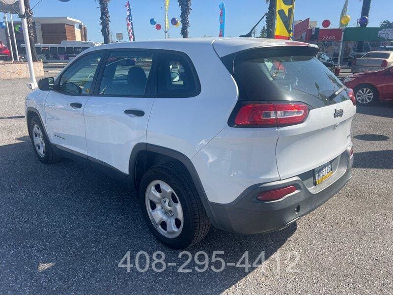 Jeep Cherokee 2015 price Call for Pricing.