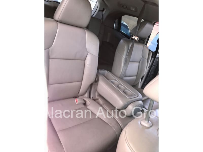 Honda Odyssey 2013 price $11,950