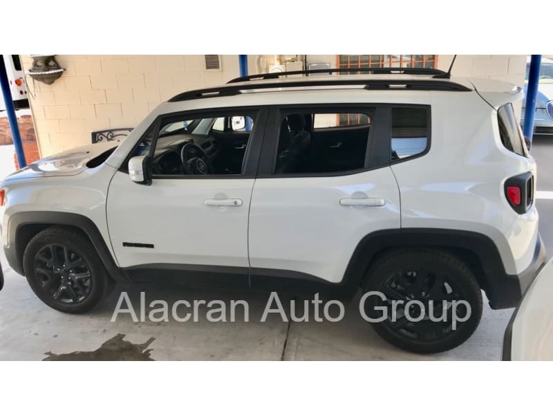 Jeep Renegade 2018 price $14,950