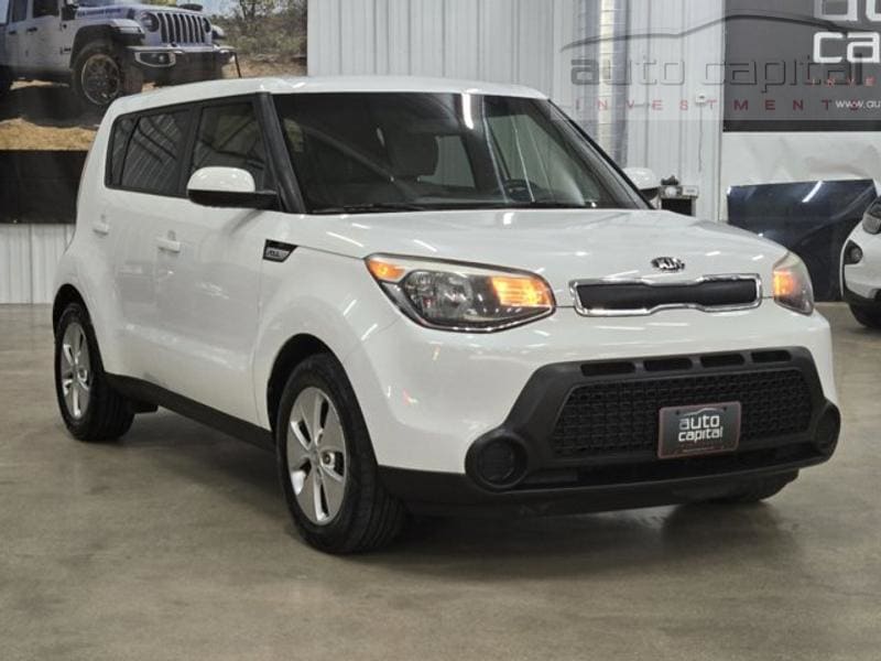 Kia Soul 2015 price $8,790