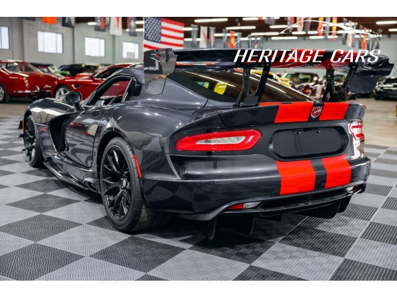 Dodge Viper 2016 price $259,900