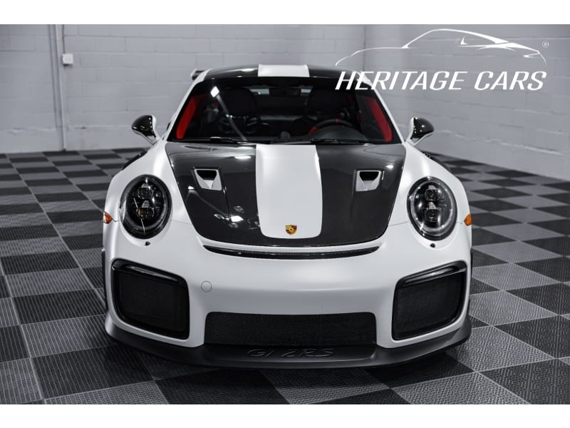 Porsche 911 2018 price $329,990