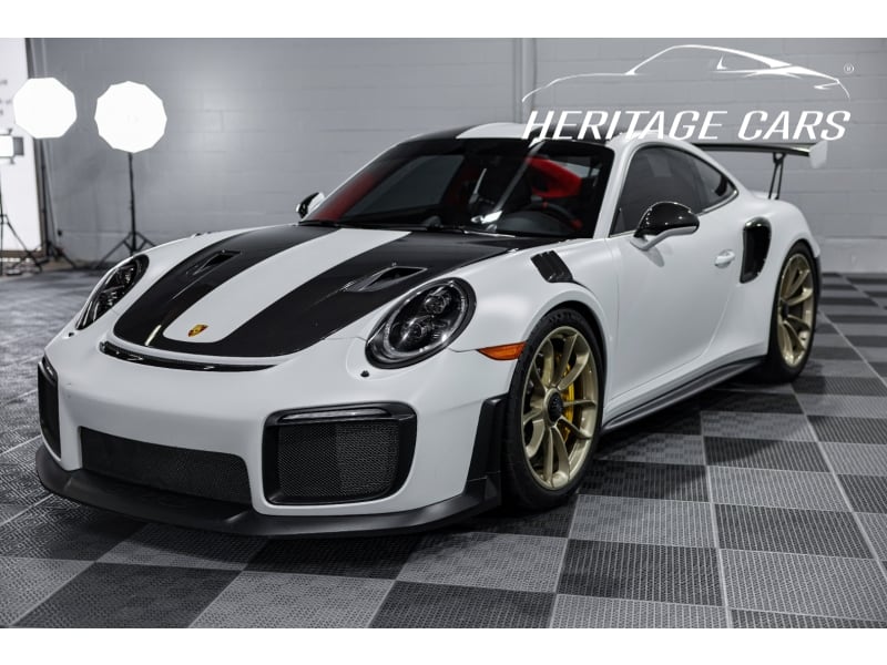 Porsche 911 2018 price $329,990