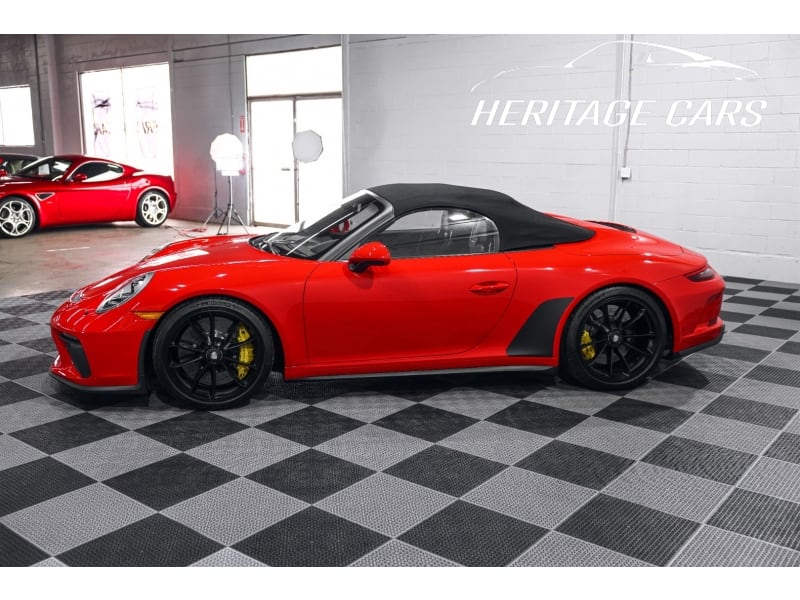 Porsche 911 2019 price $384,990