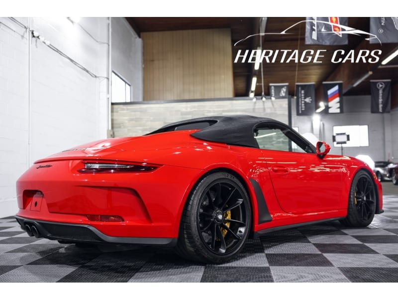 Porsche 911 2019 price $384,990