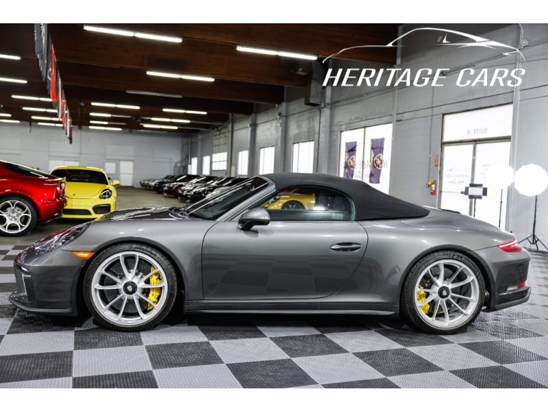 Porsche 911 2019 price $389,990