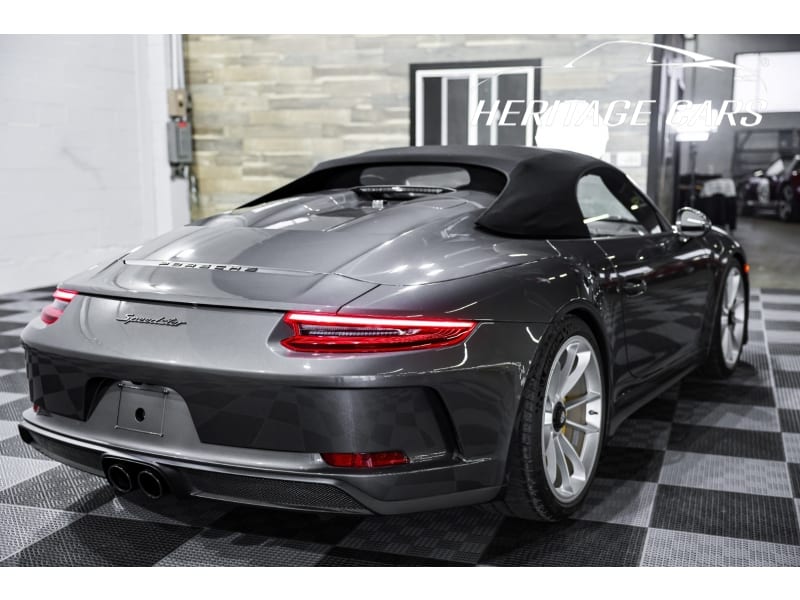 Porsche 911 2019 price $389,990