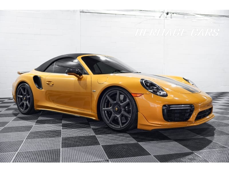 Porsche 911 2019 price $295,990