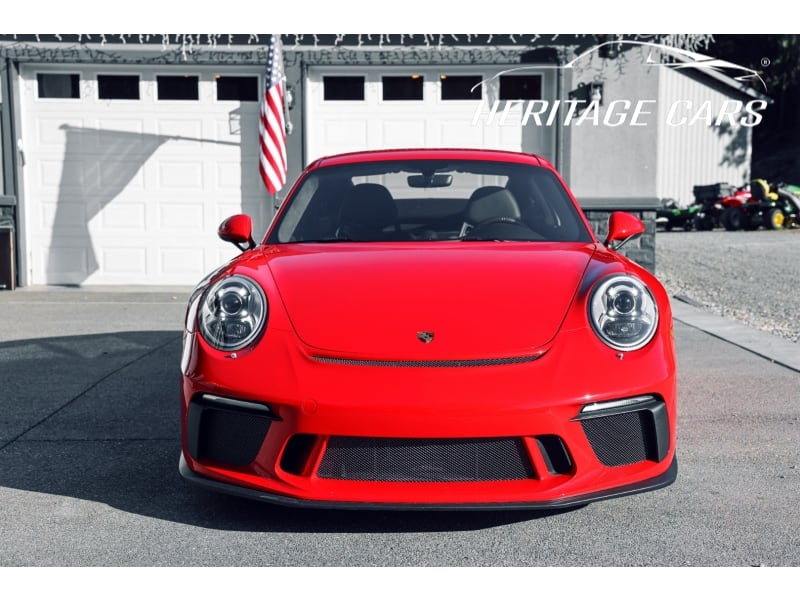 Porsche 911 2018 price $229,990