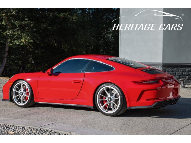 Porsche 911 2018 price $229,990