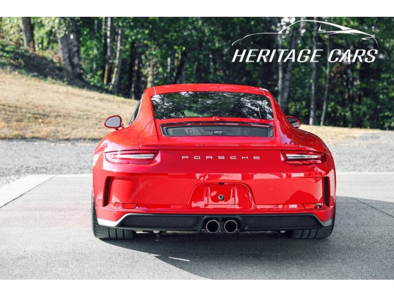 Porsche 911 2018 price $229,990