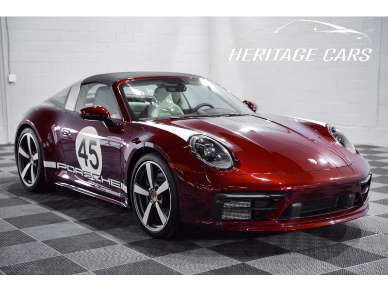 Porsche 911 2021 price $279,999