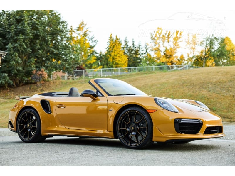 Porsche 911 2019 price $319,990