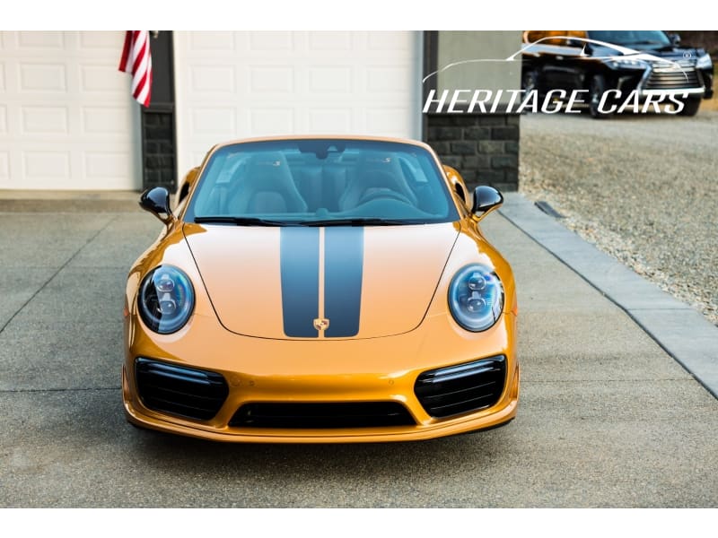 Porsche 911 2019 price $319,990