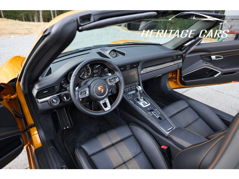 Porsche 911 2019 price $319,990