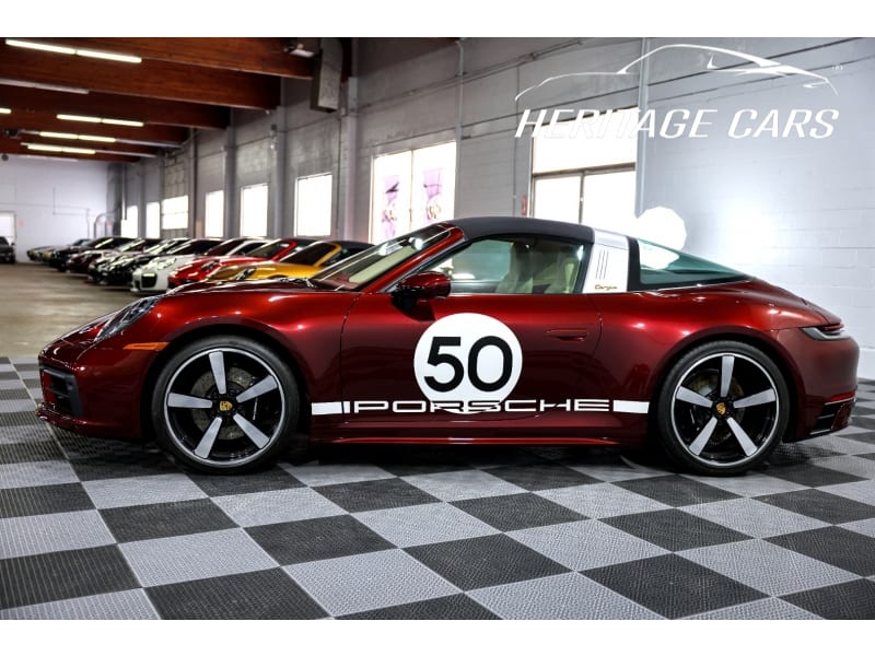 Porsche 911 2021 price $298,990