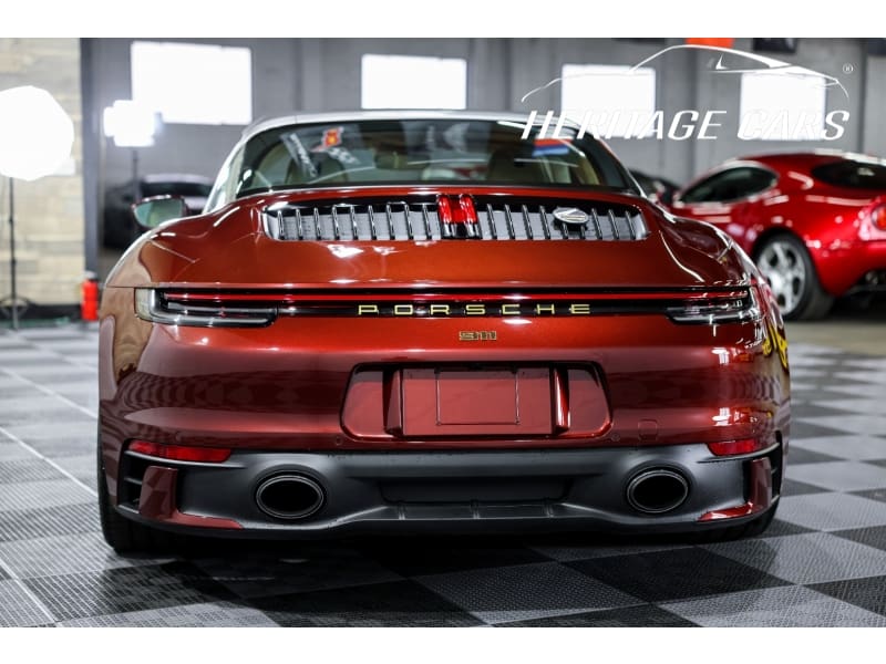 Porsche 911 2021 price $298,990