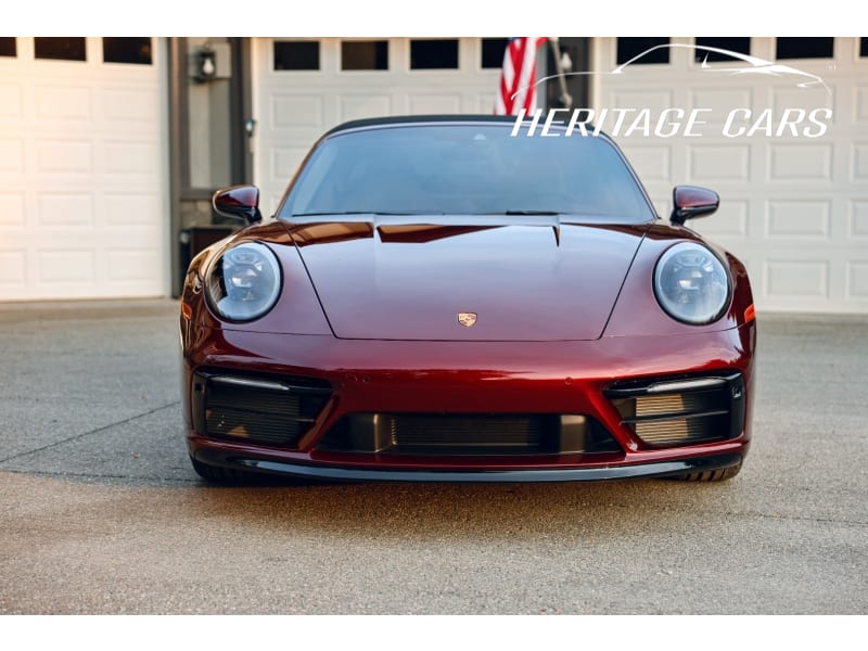 Porsche 911 2021 price $318,990