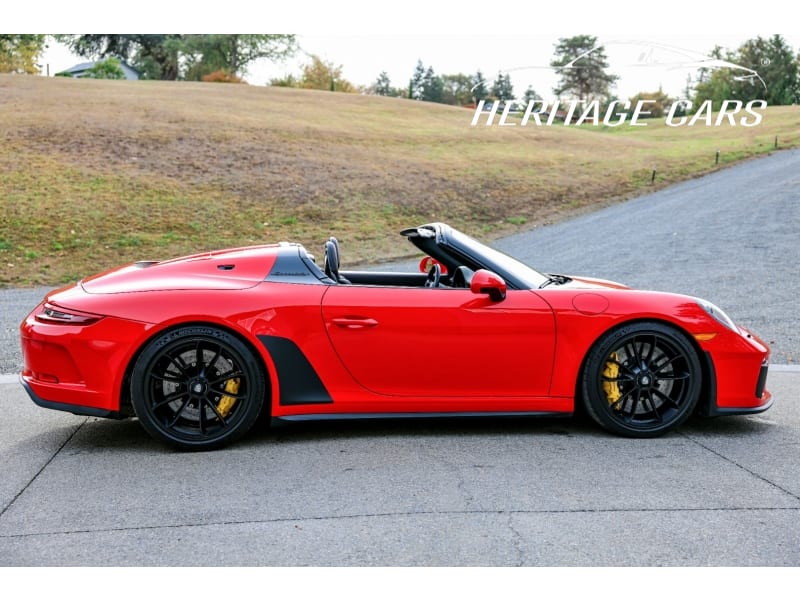 Porsche 911 2019 price $359,990