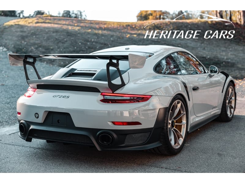Porsche 911 2018 price $429,990