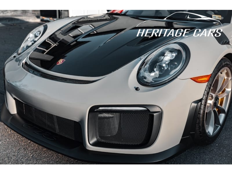 Porsche 911 2018 price $429,990