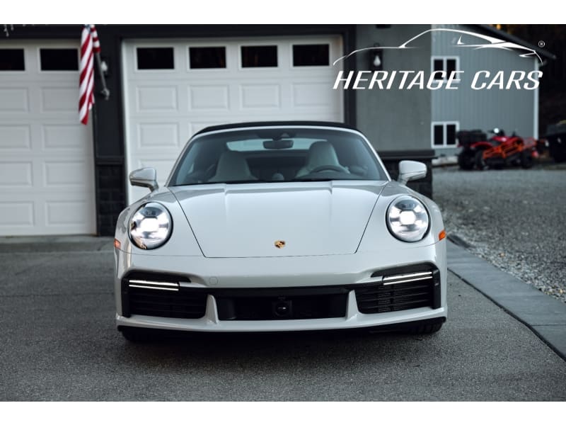 Porsche 911 2021 price $284,990