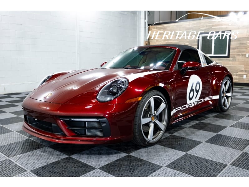 Porsche 911 2021 price $298,990