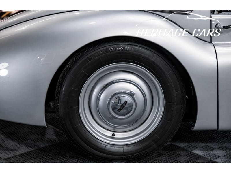 Jaguar XK 1954 price $156,900