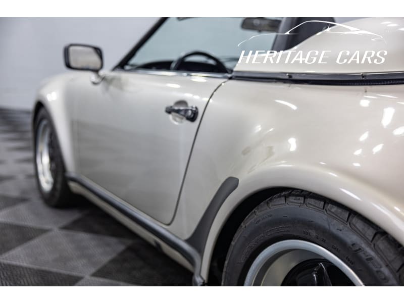 Porsche 911 Speedster 1989 price $238,900