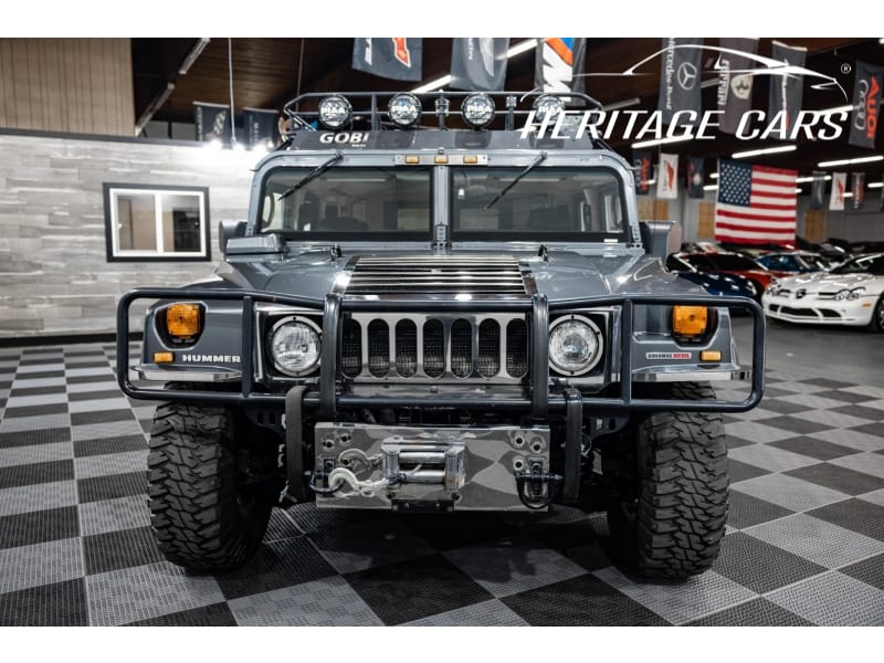 Hummer H1 2006 price $258,900