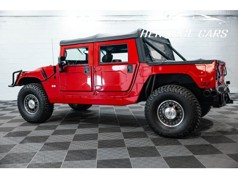 Hummer H1 2006 price $196,900