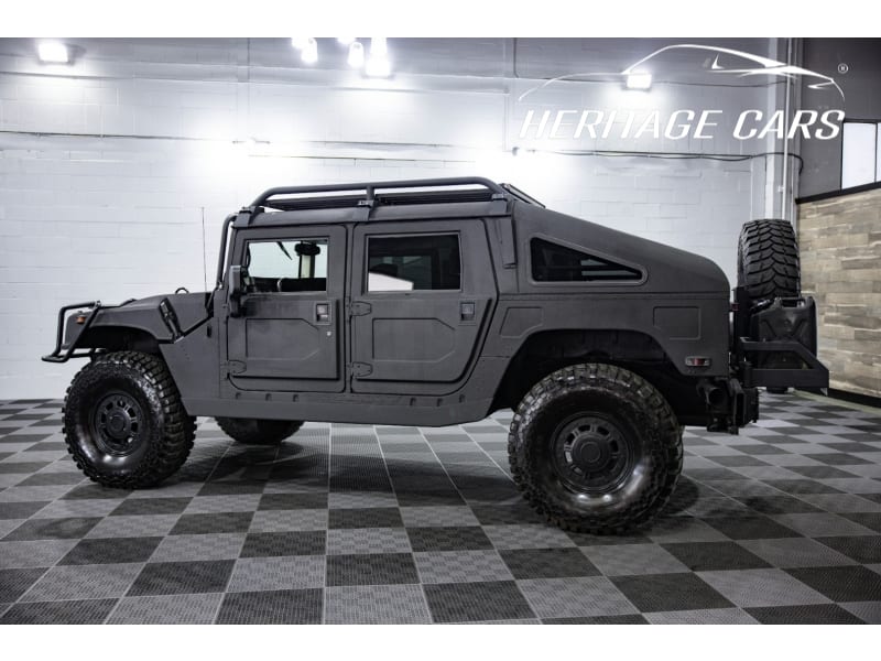 Hummer H1 2006 price $218,900