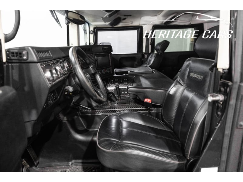 Hummer H1 2006 price $218,900