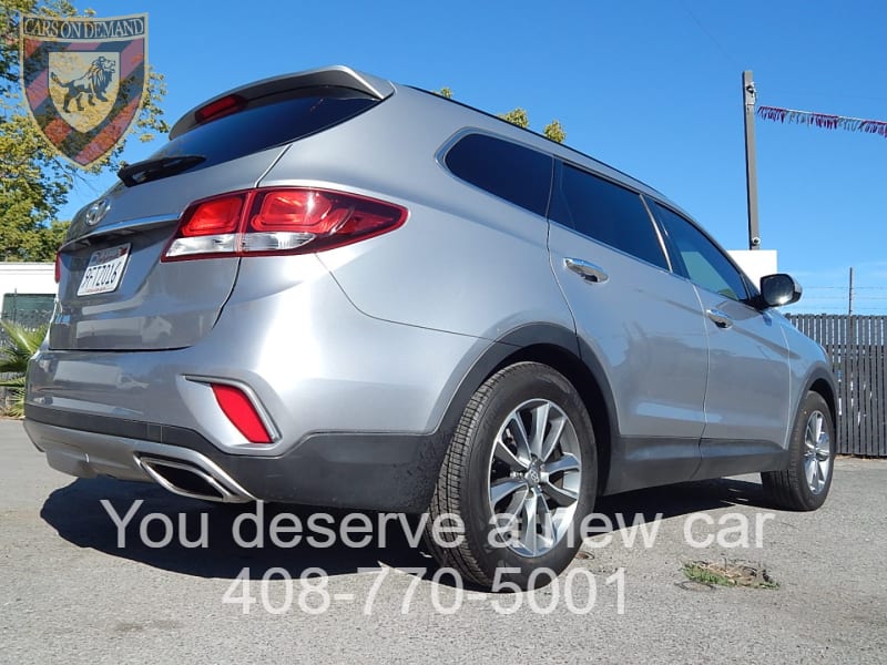 Hyundai Santa Fe 2018 price $19,488