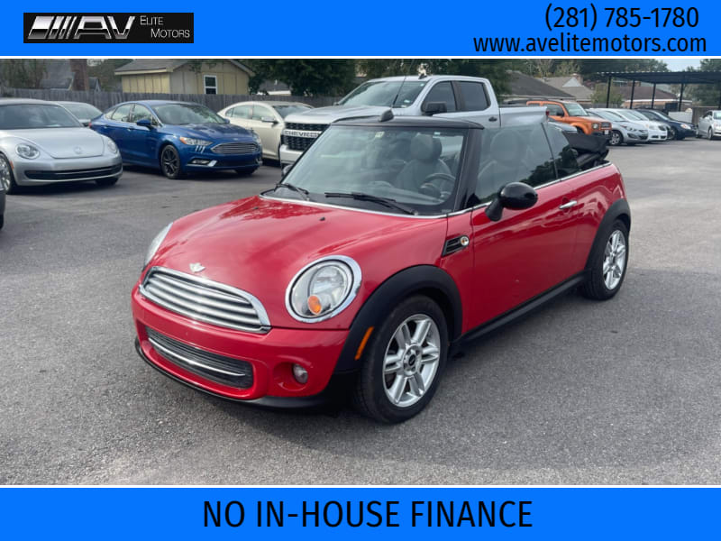 Mini Cooper Convertible 2013 price $9,995