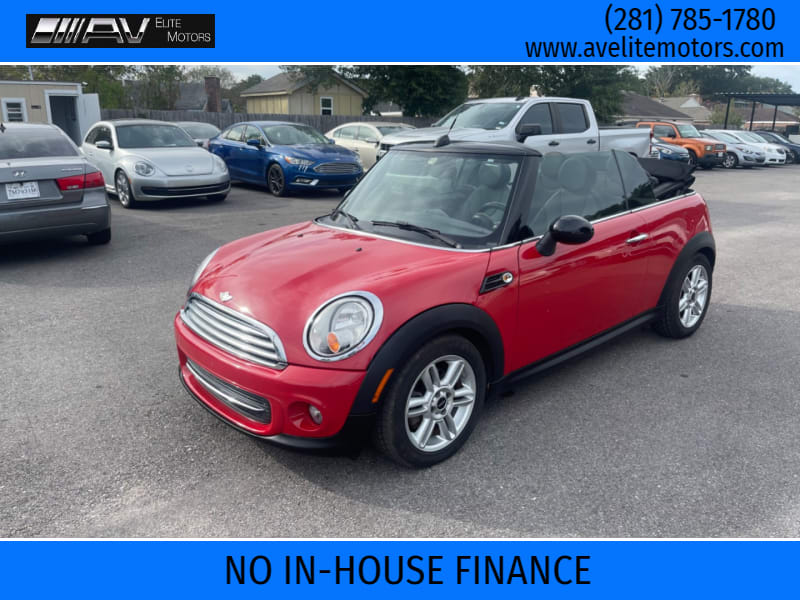 Mini Cooper Convertible 2013 price $9,995