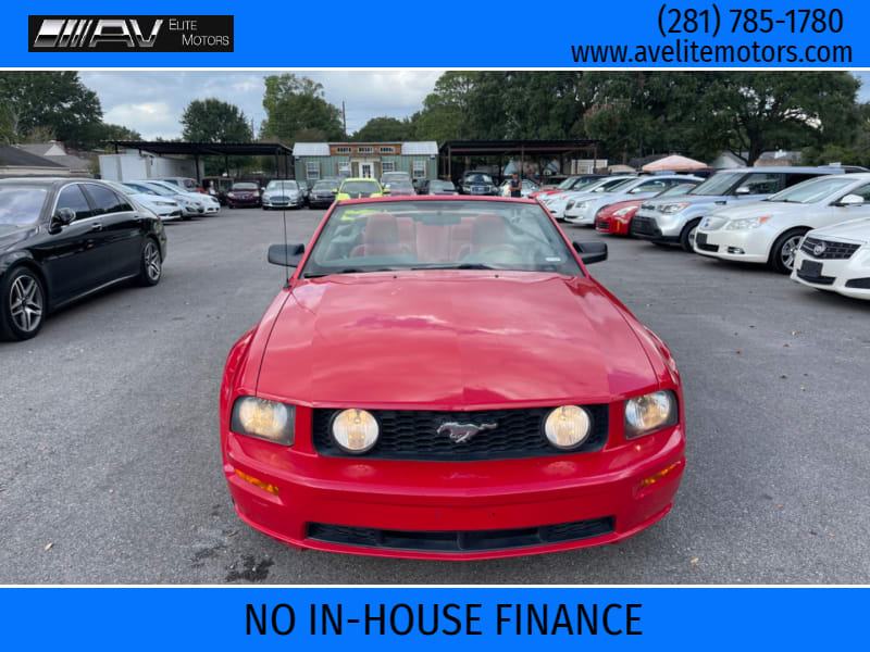 Ford Mustang 2005 price $9,995