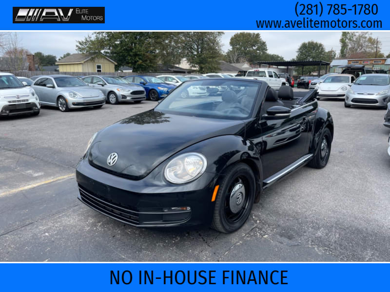 Volkswagen Beetle Convertible 2015 price $15,995