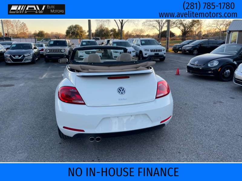 Volkswagen Beetle Convertible 2013 price $11,995